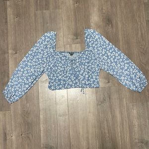 Wild Fable Blue Daisy Crop Long Sleeve